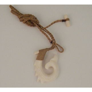 Kahoa Bone Hook Whale Tail