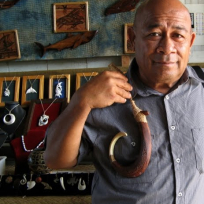 Leonati Motuliki Master Carver